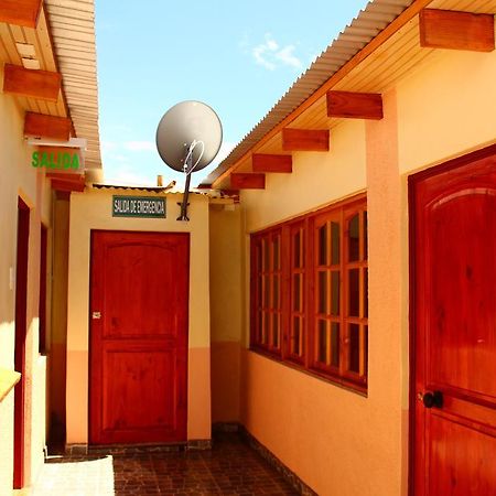 Hostal Casa Flores San Pedro de Atacama Exterior foto